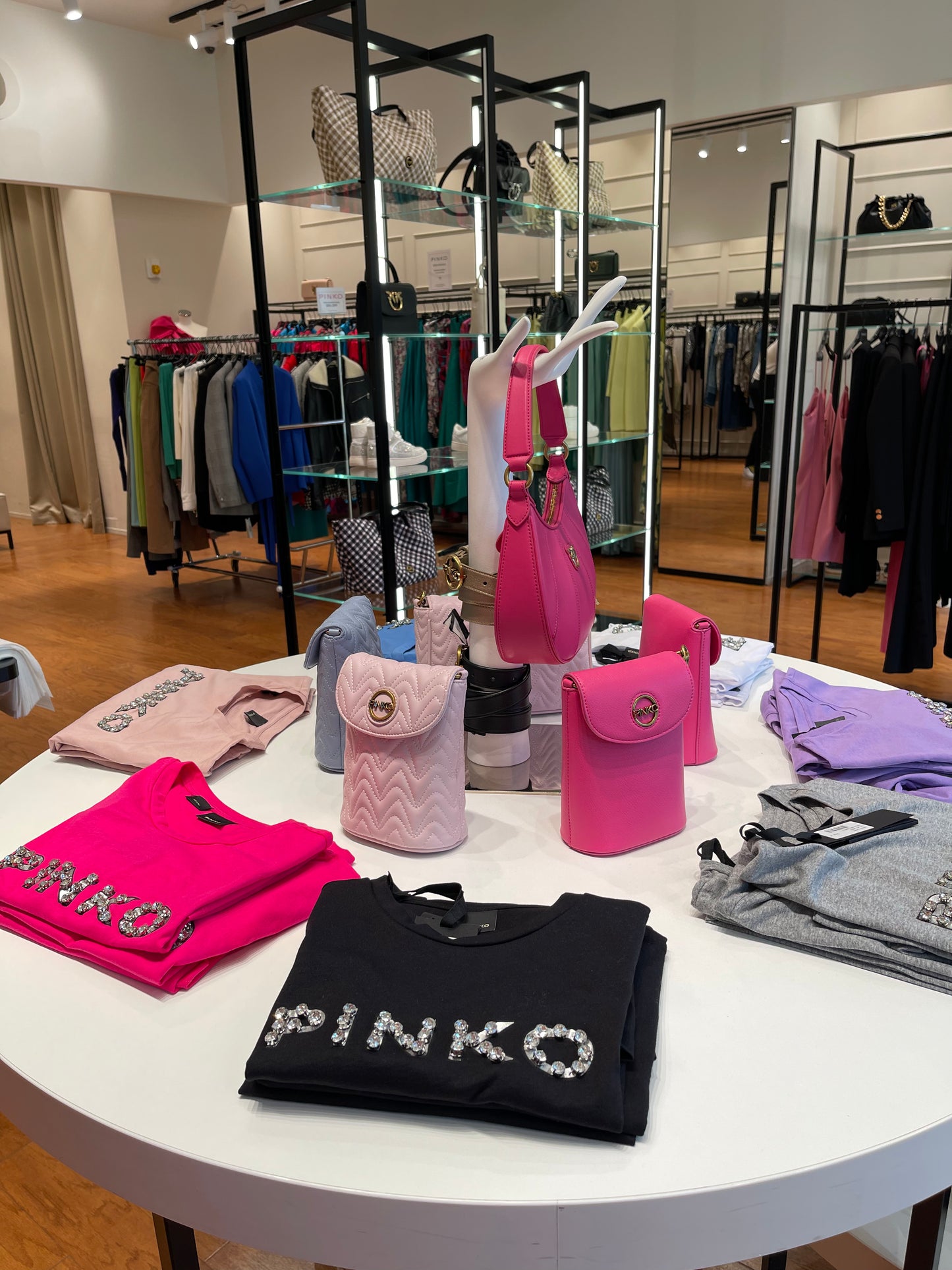 Pinko T-shirt