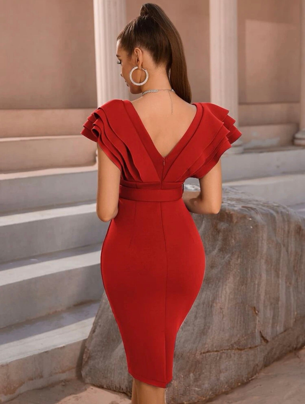 Bodycon red dress